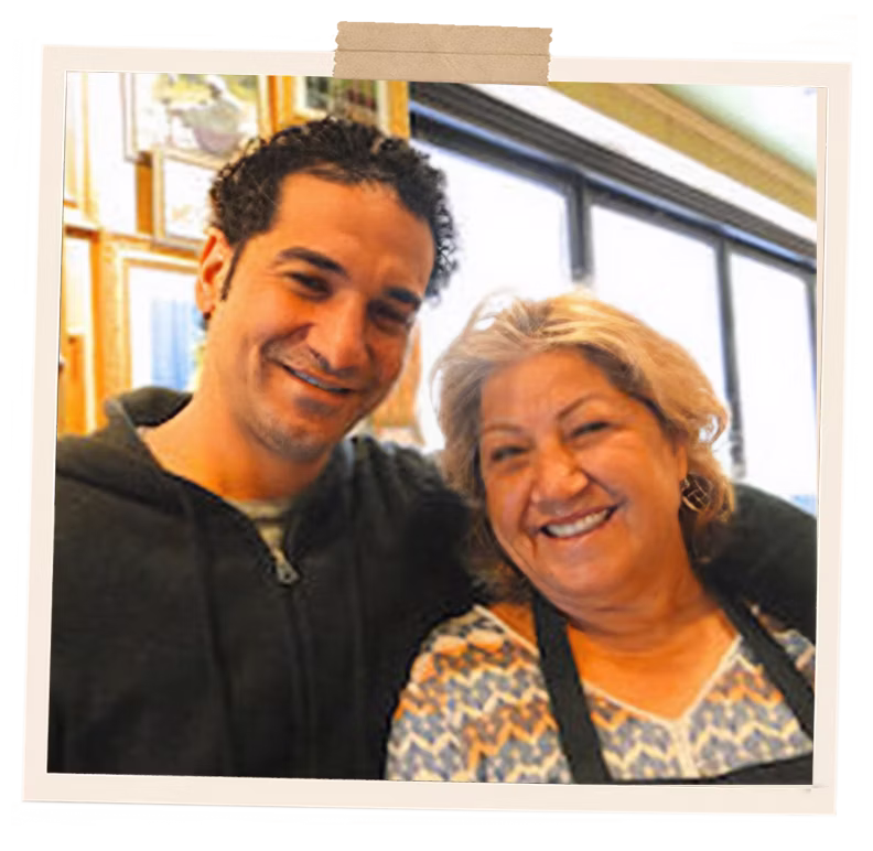 Sultan's Market Story - May Ramli & Shadi Ramli